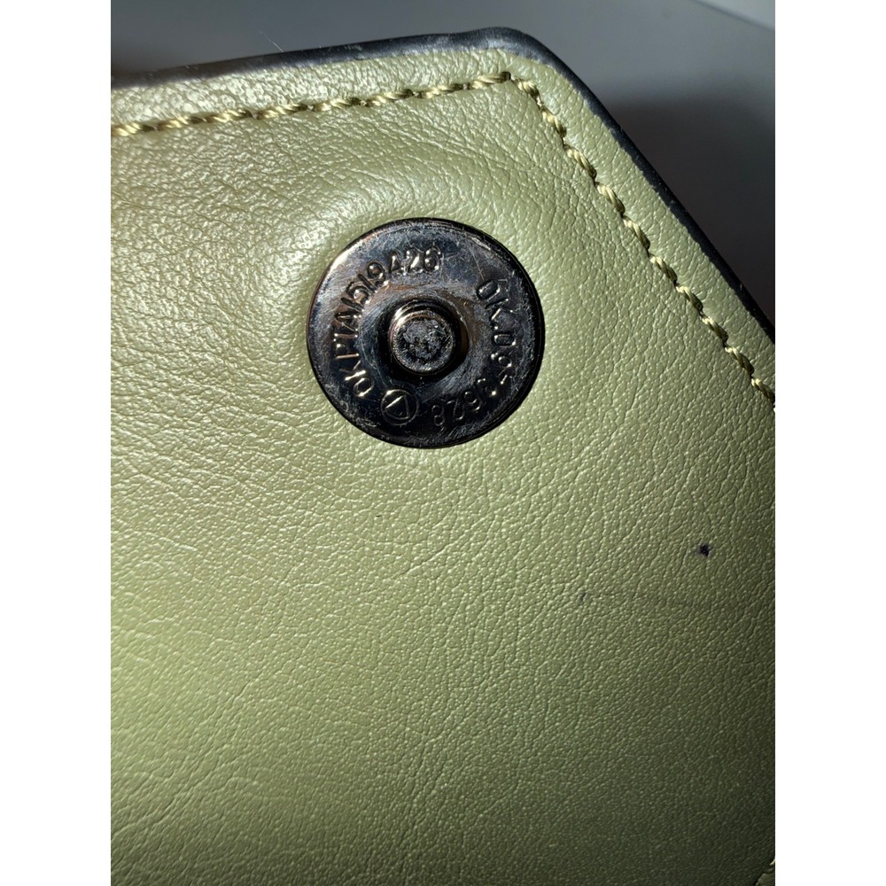 Simply Vera Vera Wang Olive Green Small Bifold Wallet Envelope Card Case Logo - Picture 6 of 7